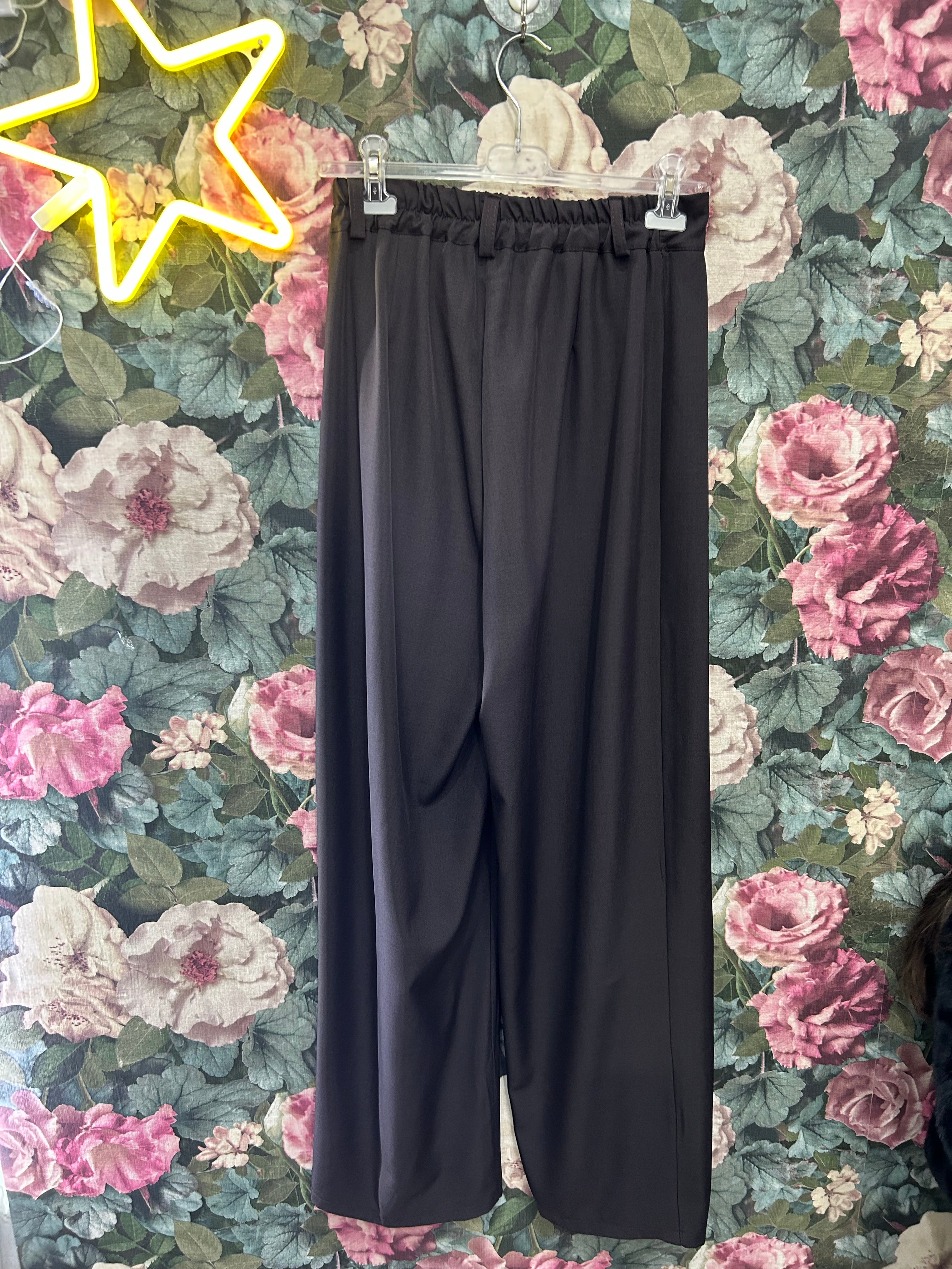 Pantalone asimmetrico