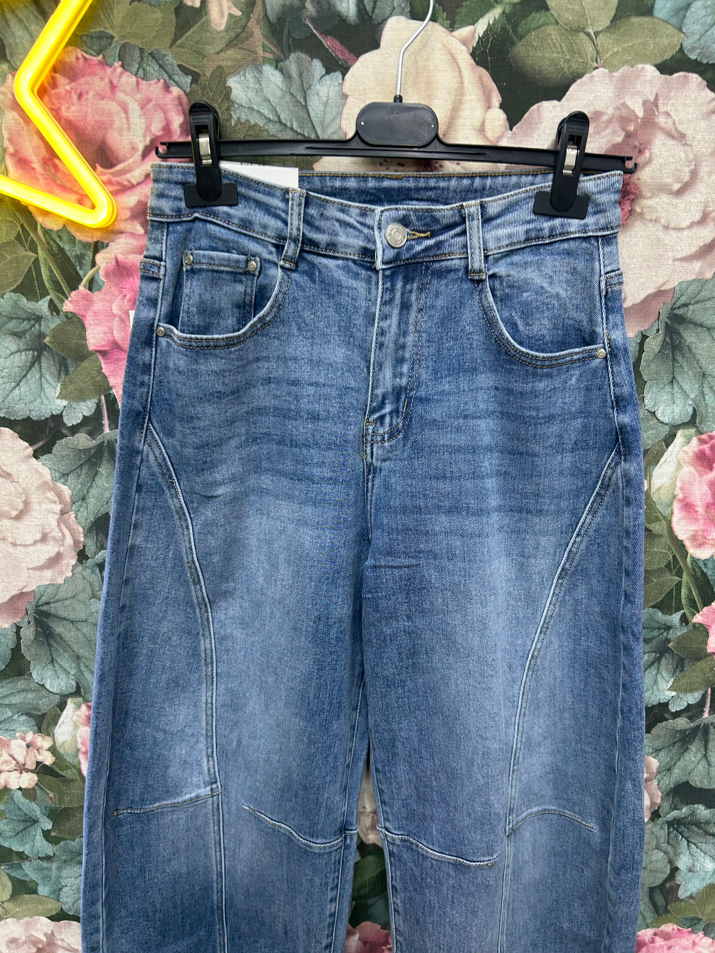 Denim Balloon push uo